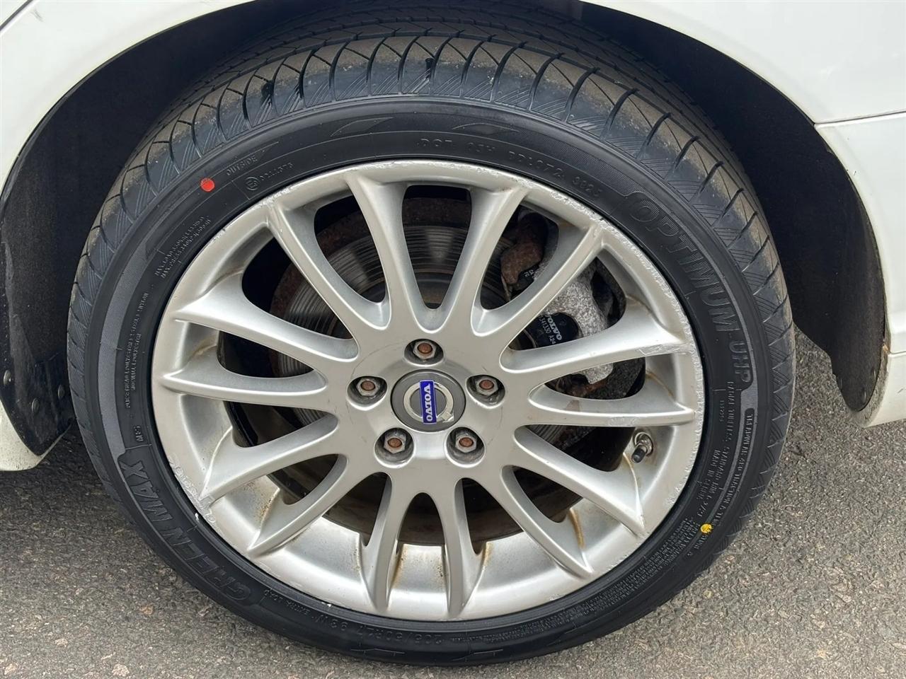 Volvo S40 2.4i 2010