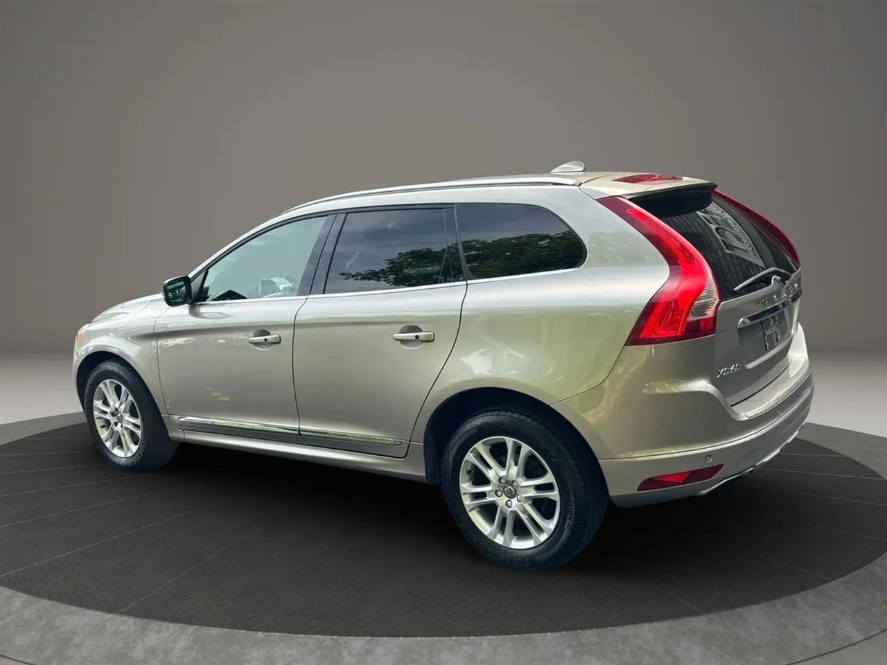 Volvo XC60 T5 Drive-E Premier FWD 2016