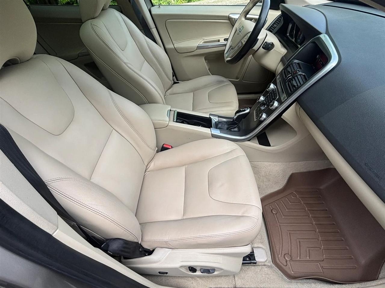 Volvo XC60 T5 Drive-E Premier FWD 2016