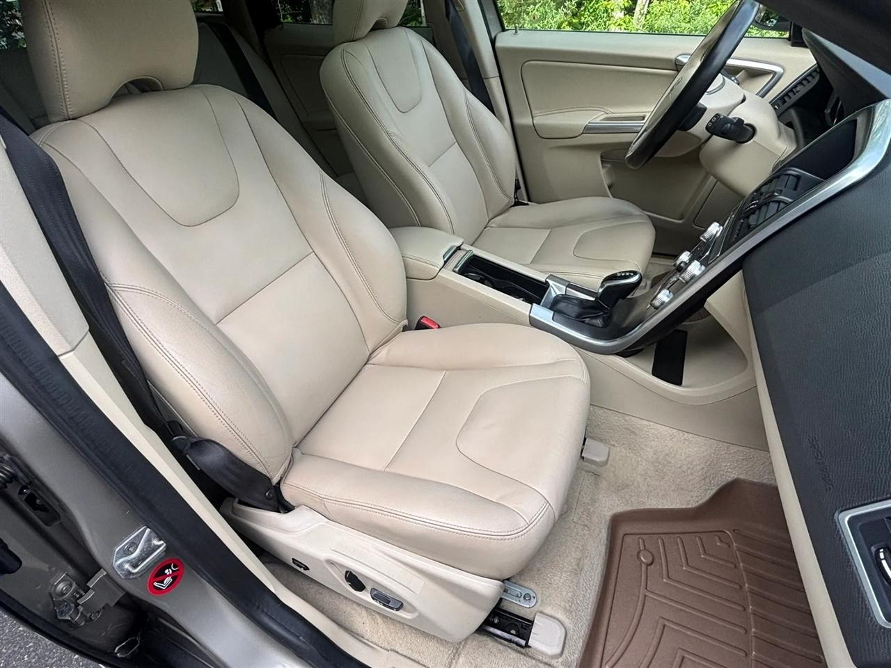 Volvo XC60 T5 Drive-E Premier FWD 2016