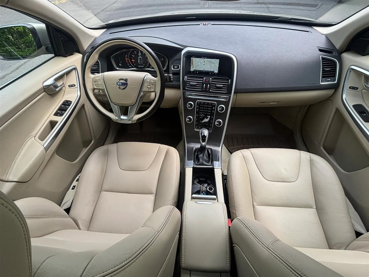 Volvo XC60 T5 Drive-E Premier FWD 2016