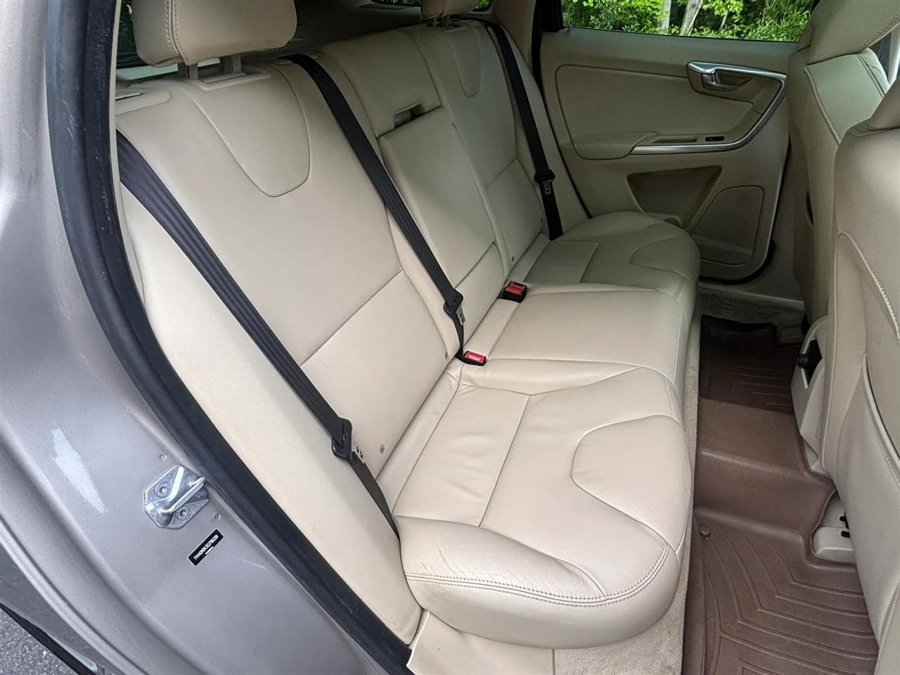 Volvo XC60 T5 Drive-E Premier FWD 2016