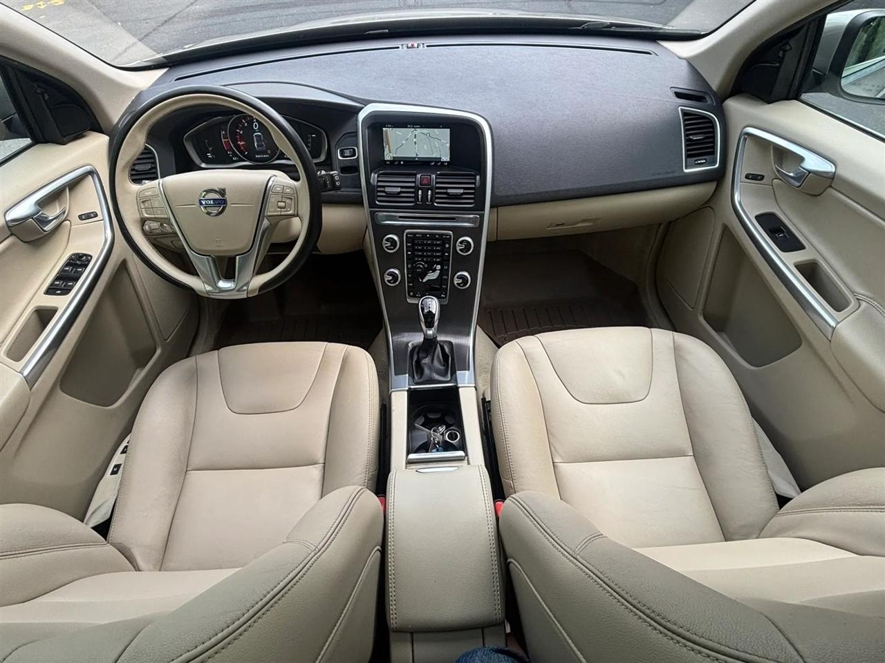 Volvo XC60 T5 Drive-E Premier FWD 2016