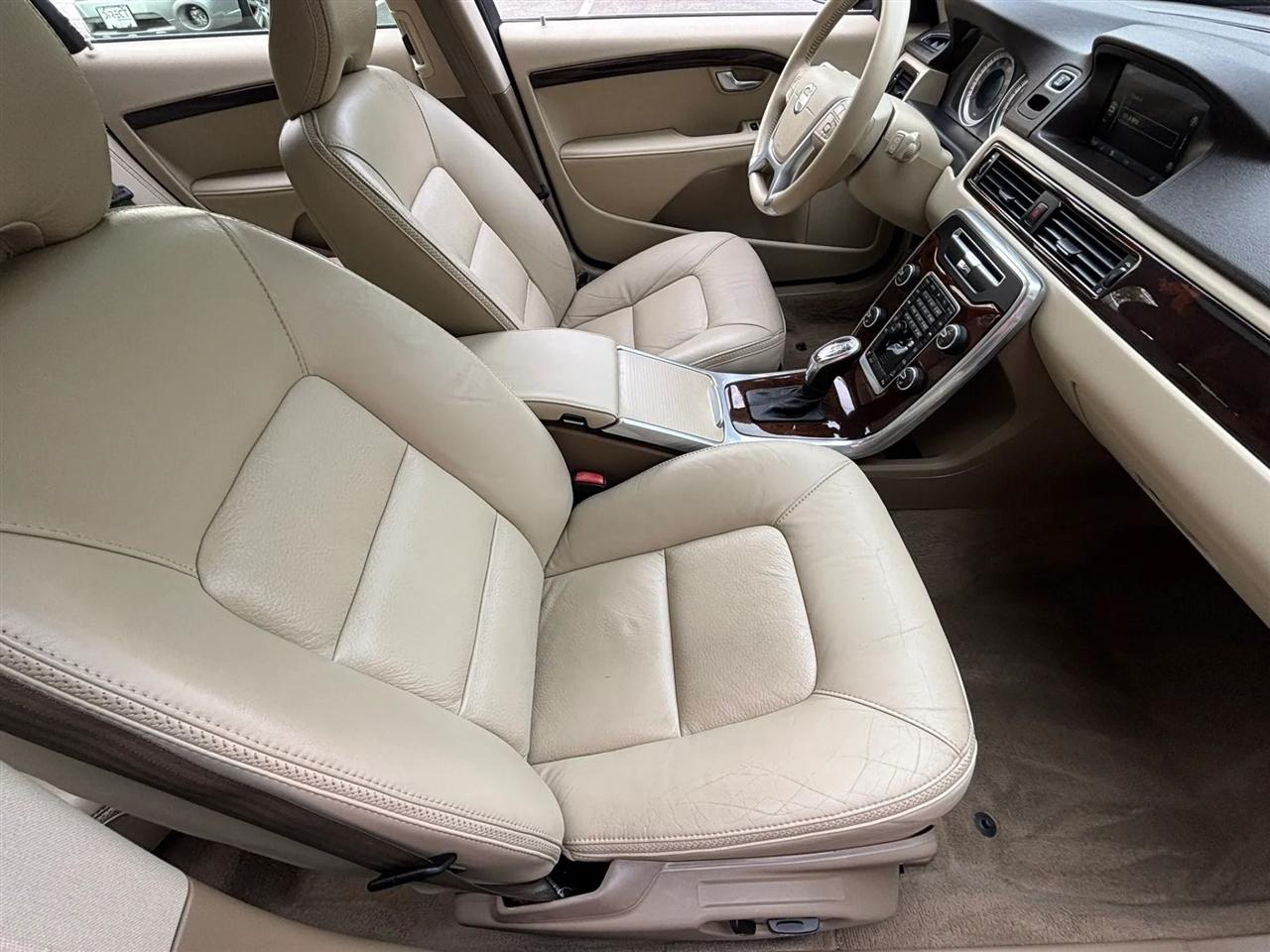 Volvo XC70 3.2 Premier 2013