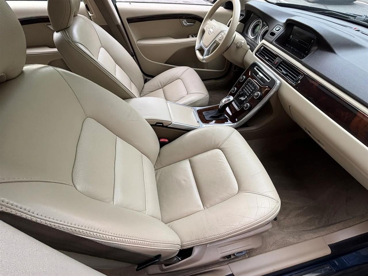 Volvo XC70 3.2 Premier 2013