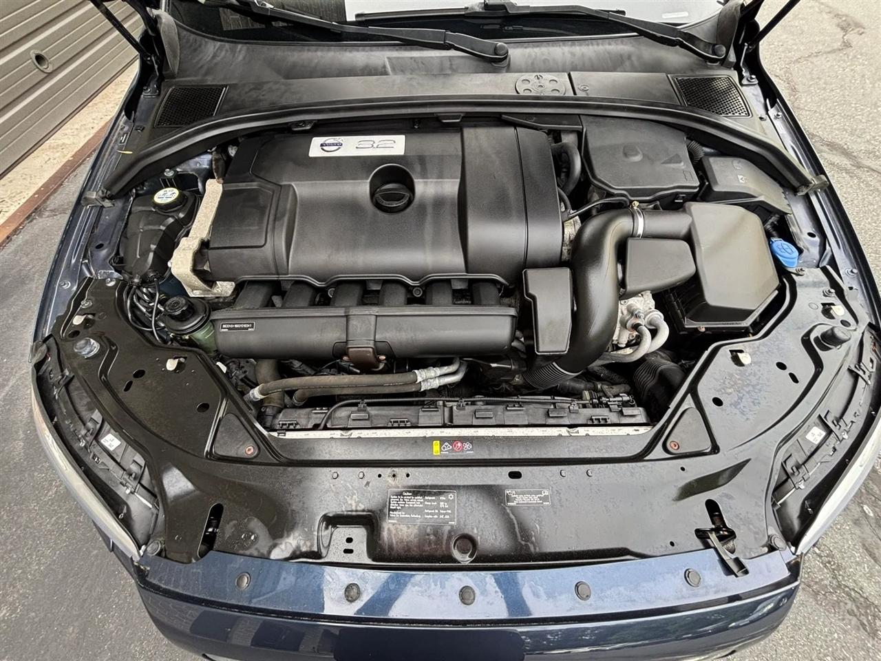 Volvo XC70 3.2 Premier 2013