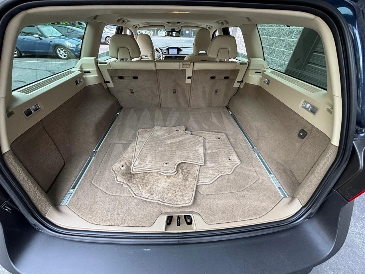 Volvo XC70 3.2 Premier 2013