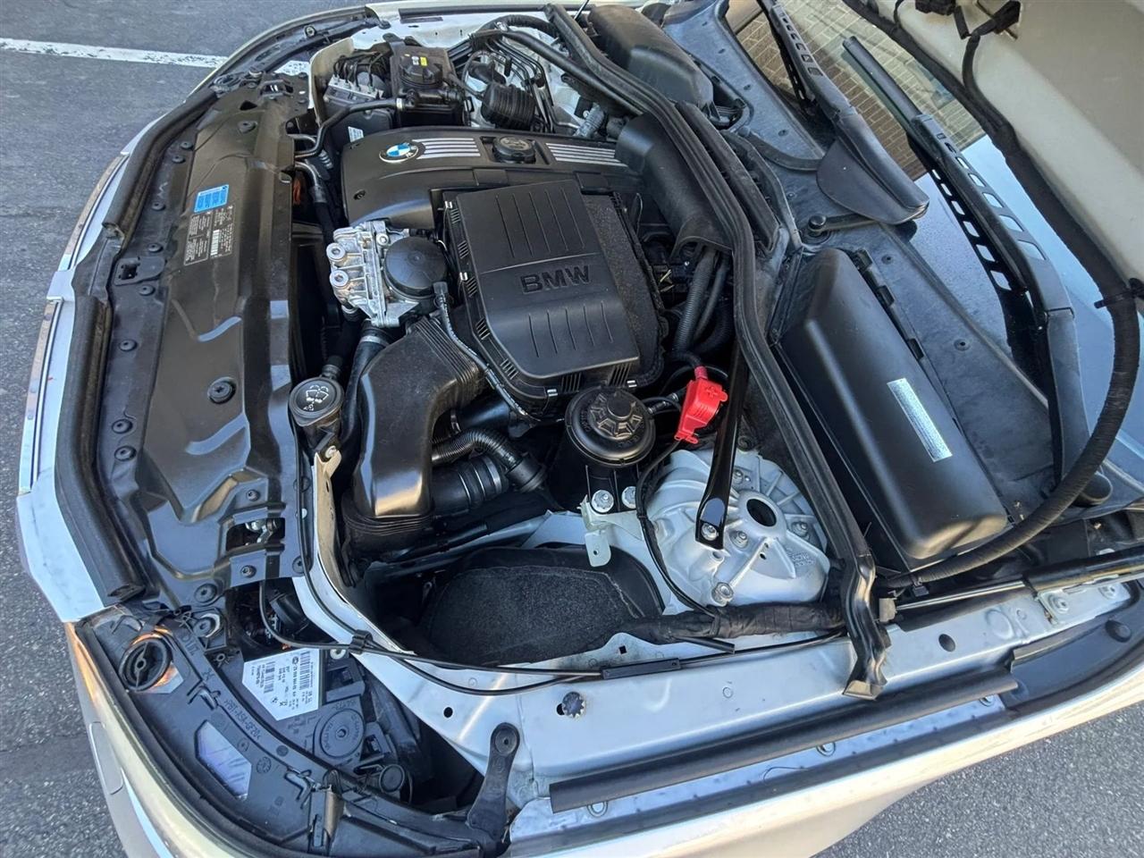 BMW 5-Series Sport Wagon 535xi 2010