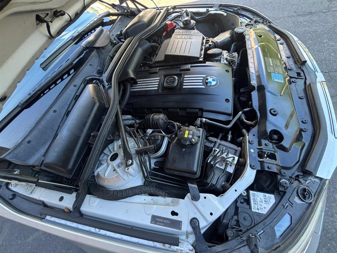 BMW 5-Series Sport Wagon 535xi 2010