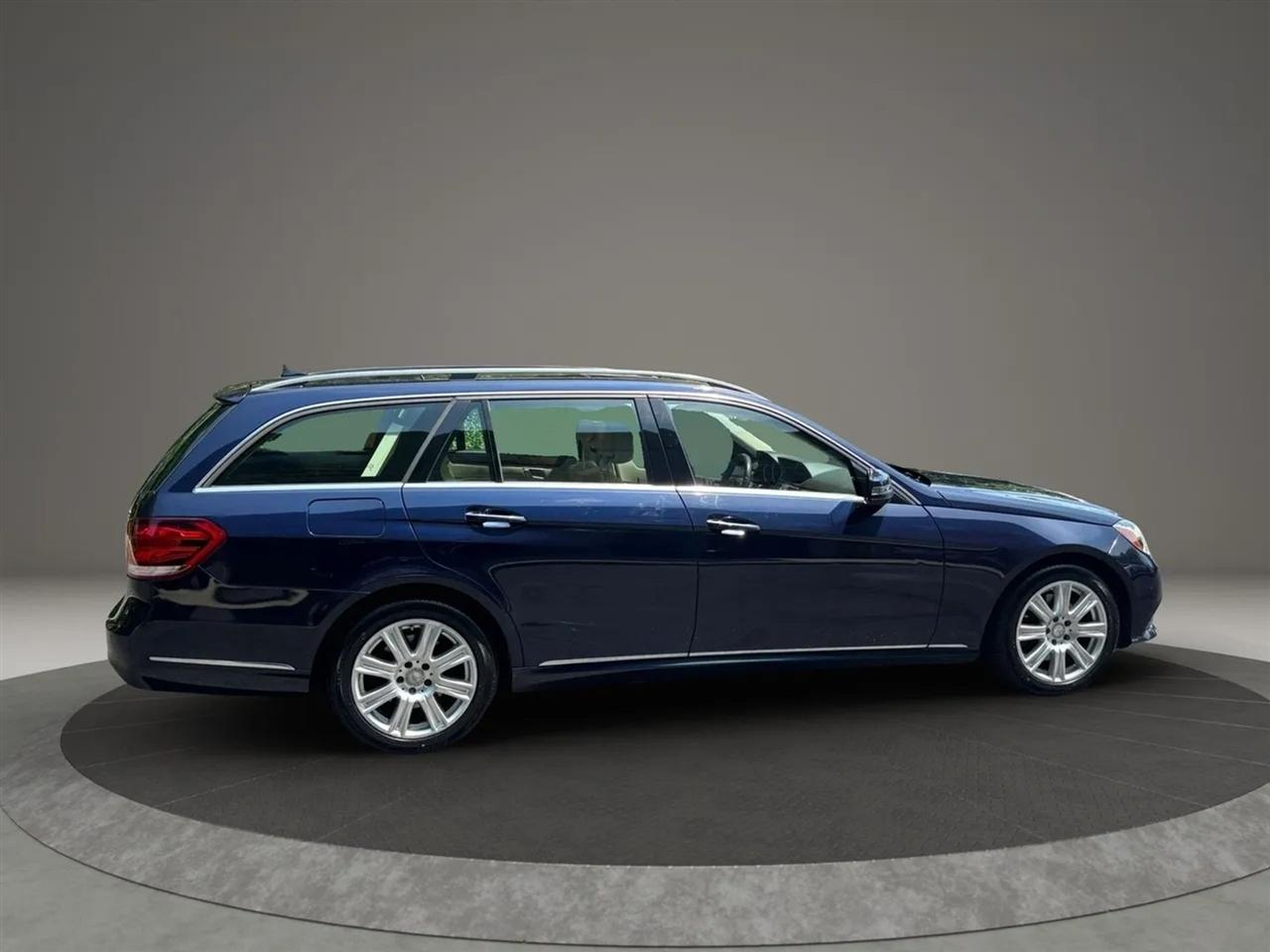 Mercedes-Benz E-Class Wagon E350 4MATIC Wagon 2014