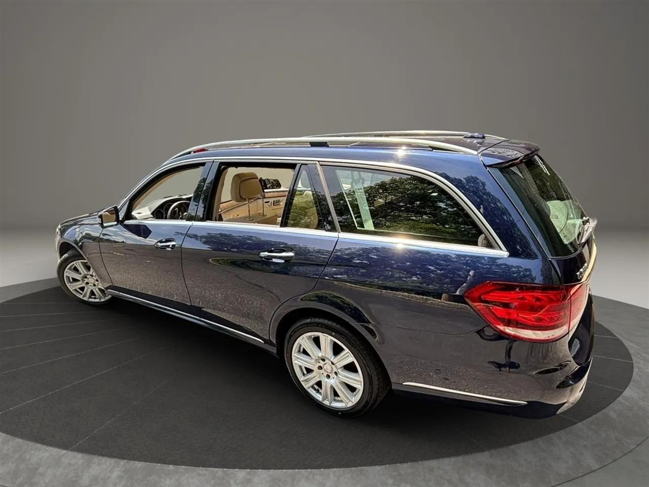 Mercedes-Benz E-Class Wagon E350 4MATIC Wagon 2014