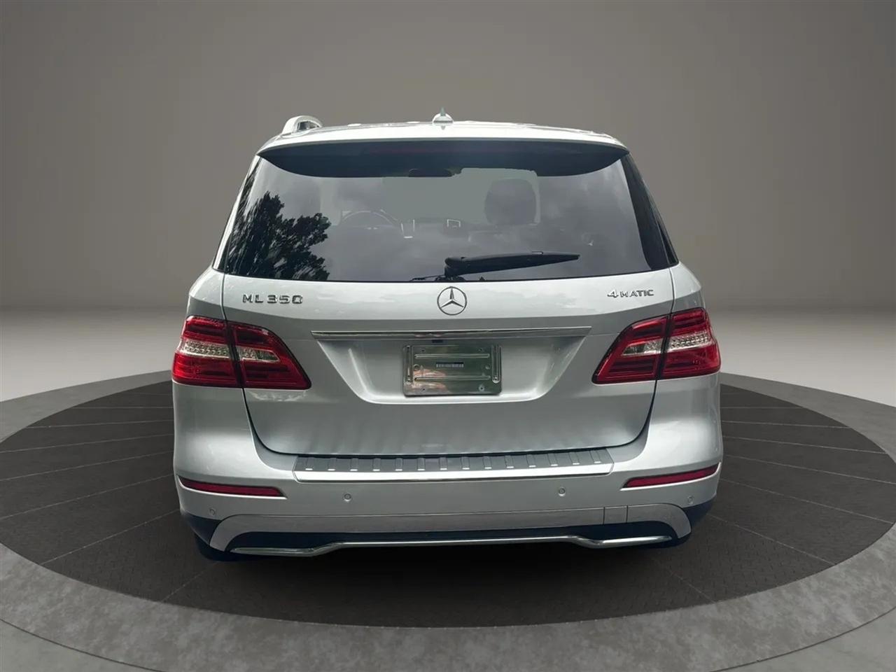 Mercedes-Benz M-Class ML350 4MATIC 2012