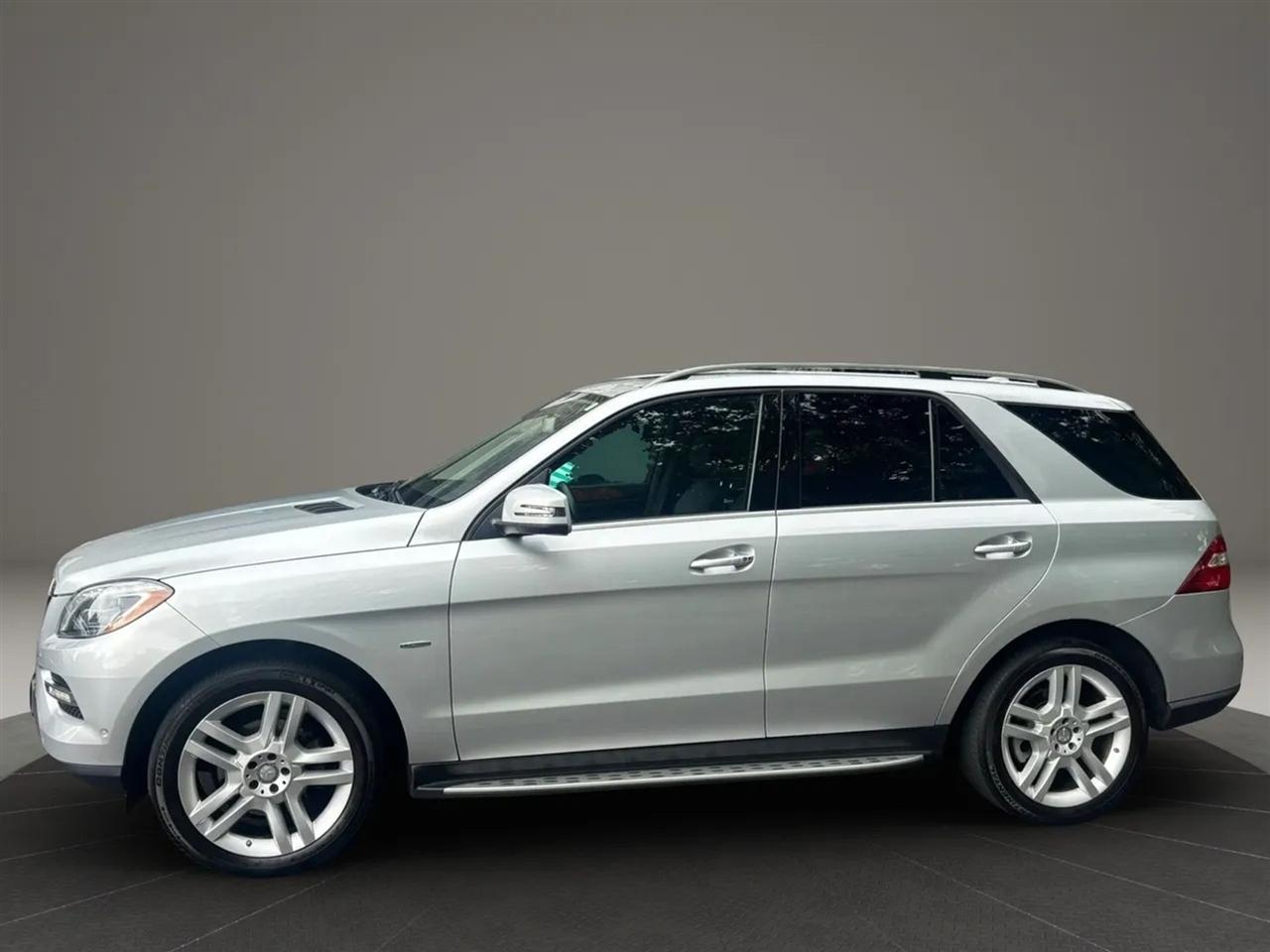 Mercedes-Benz M-Class ML350 4MATIC 2012