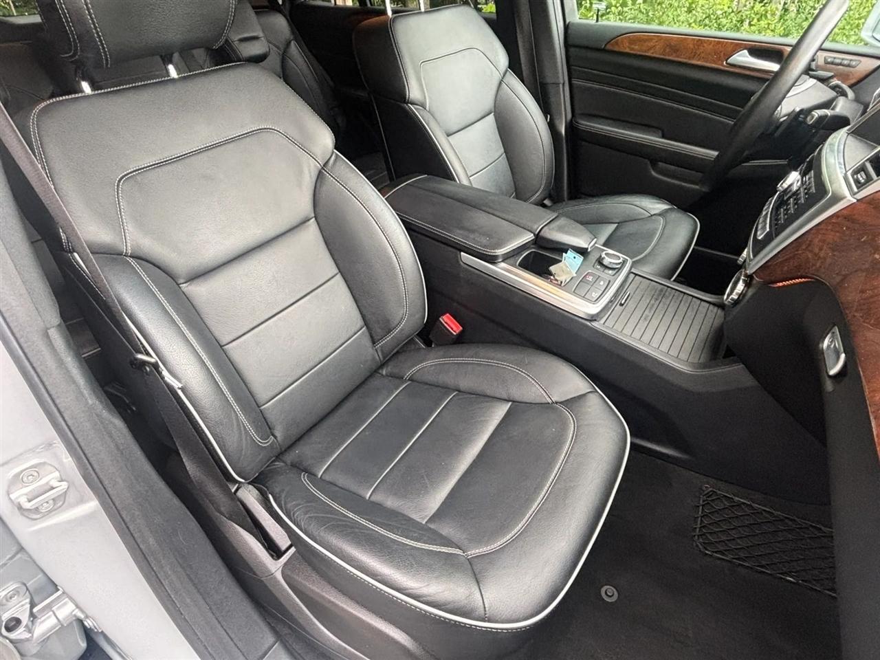 Mercedes-Benz M-Class ML350 4MATIC 2012