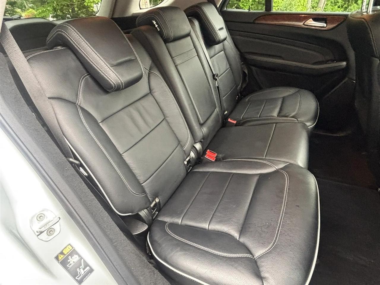 Mercedes-Benz M-Class ML350 4MATIC 2012