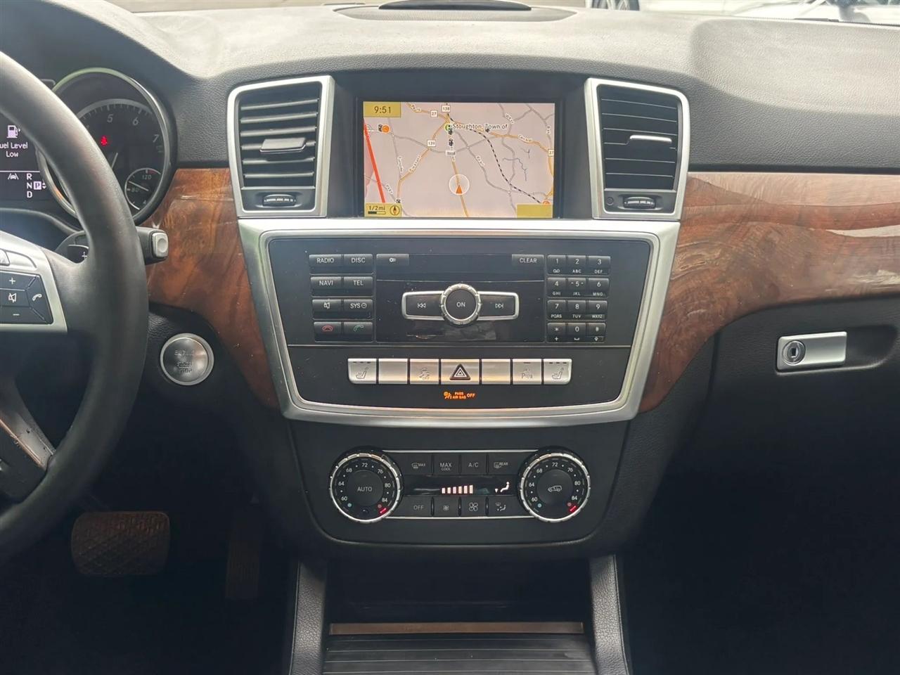 Mercedes-Benz M-Class ML350 4MATIC 2012