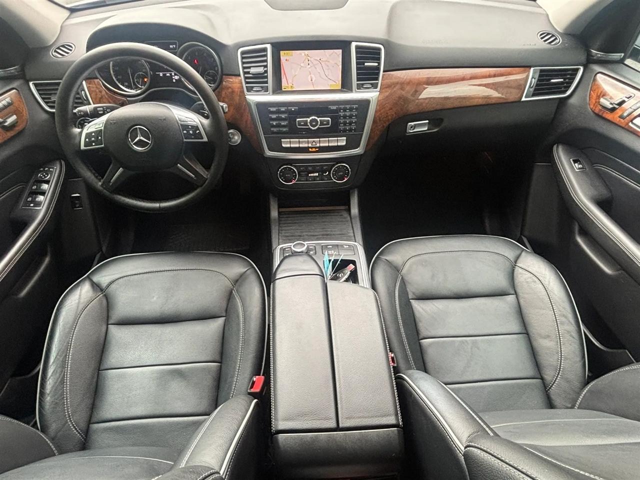 Mercedes-Benz M-Class ML350 4MATIC 2012