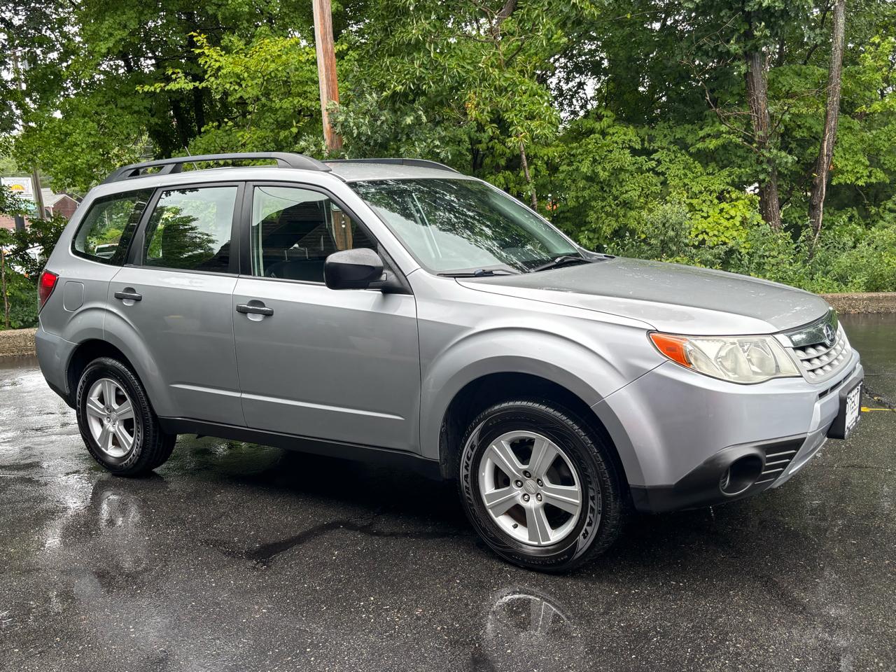 Subaru Forester 2.5X 2012