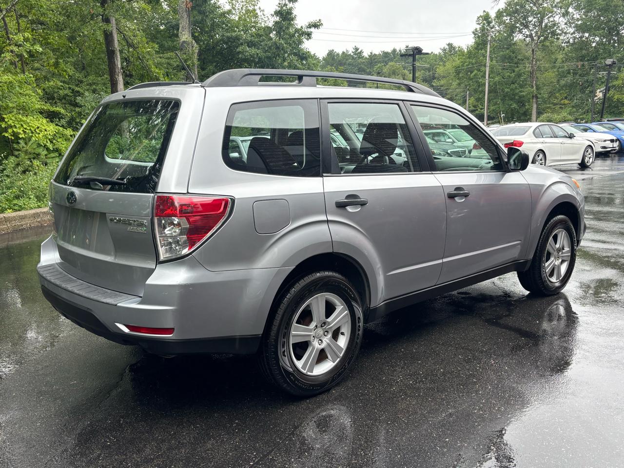 Subaru Forester 2.5X 2012