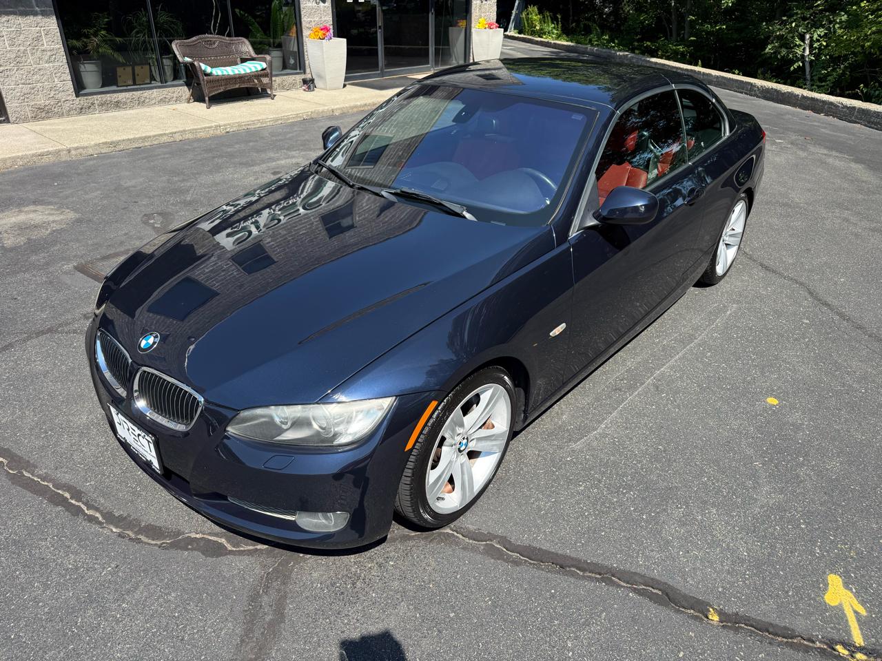 BMW 3-Series 335i Convertible 2010