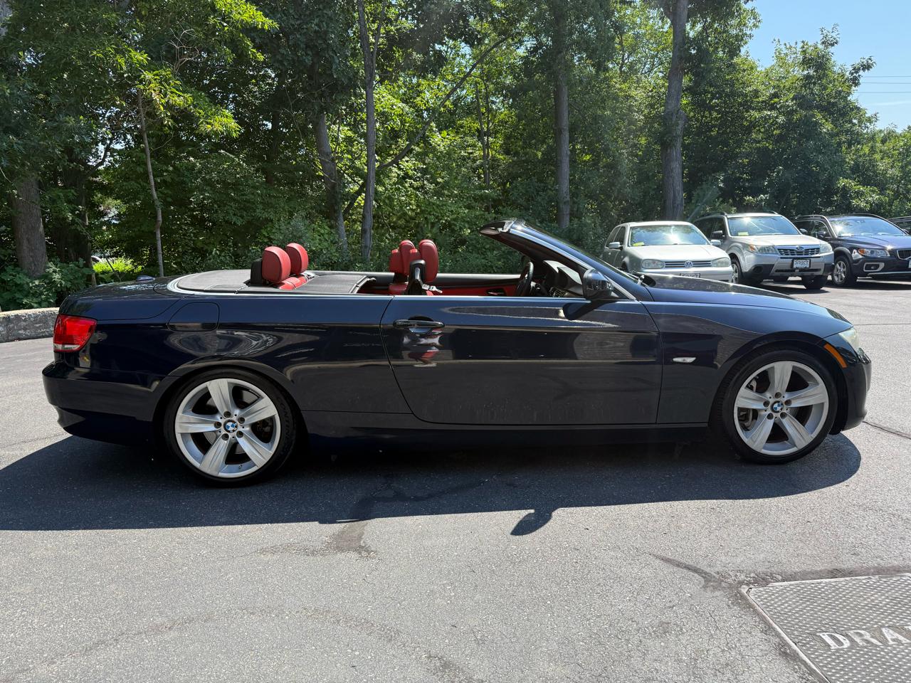 BMW 3-Series 335i Convertible 2010