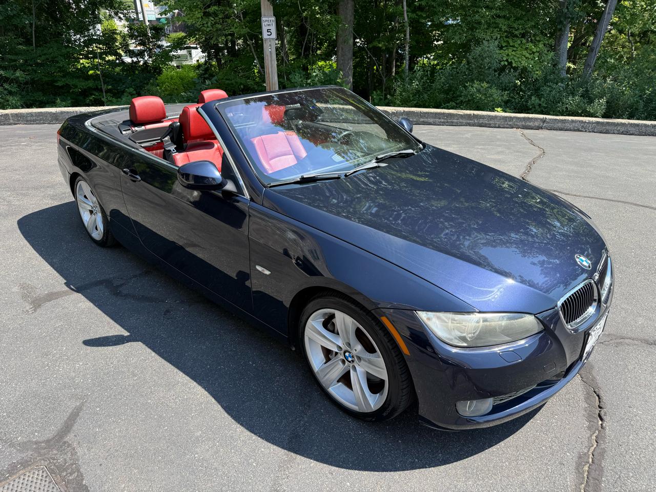 BMW 3-Series 335i Convertible 2010