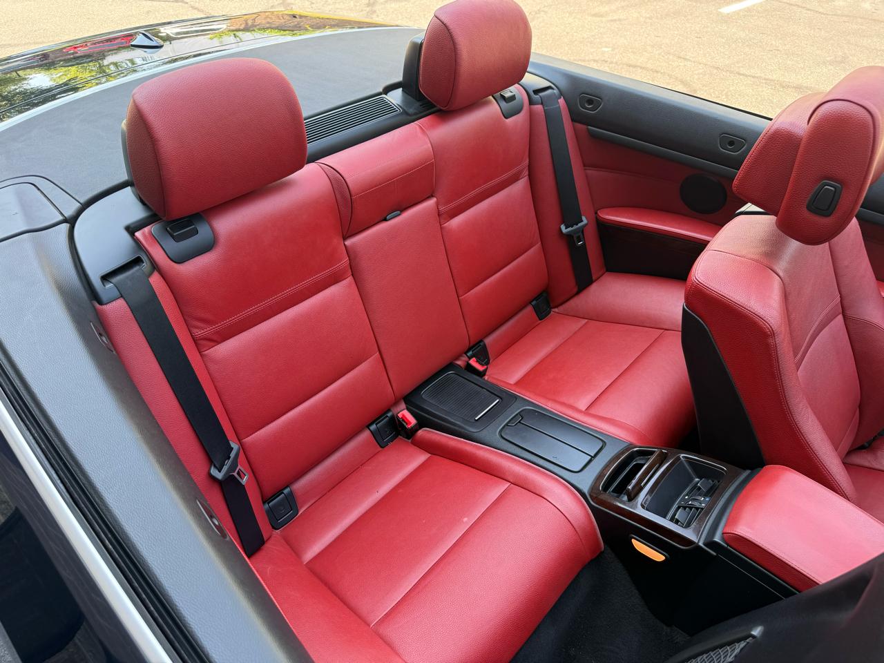 BMW 3-Series 335i Convertible 2010