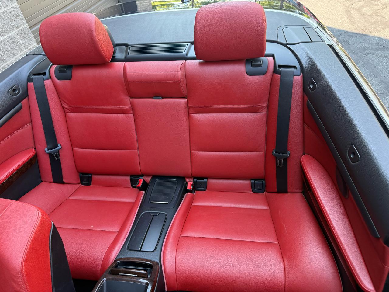 BMW 3-Series 335i Convertible 2010