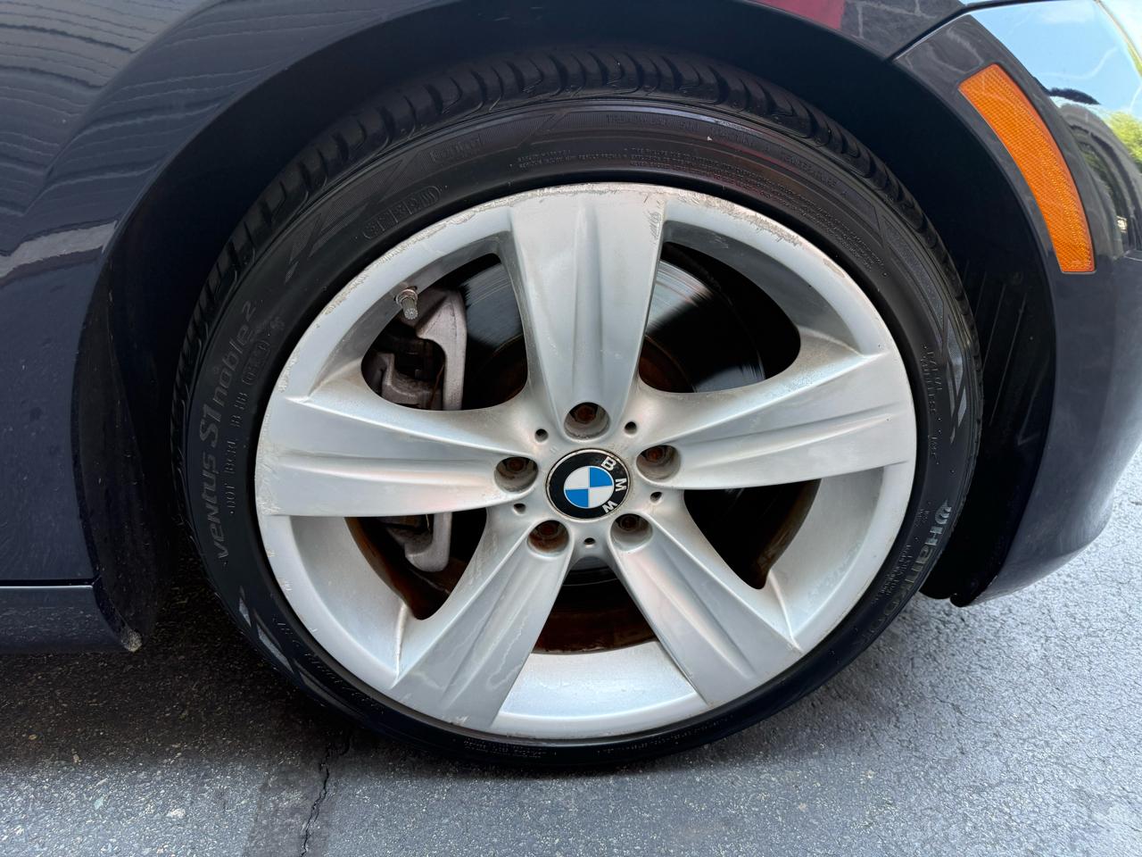 BMW 3-Series 335i Convertible 2010