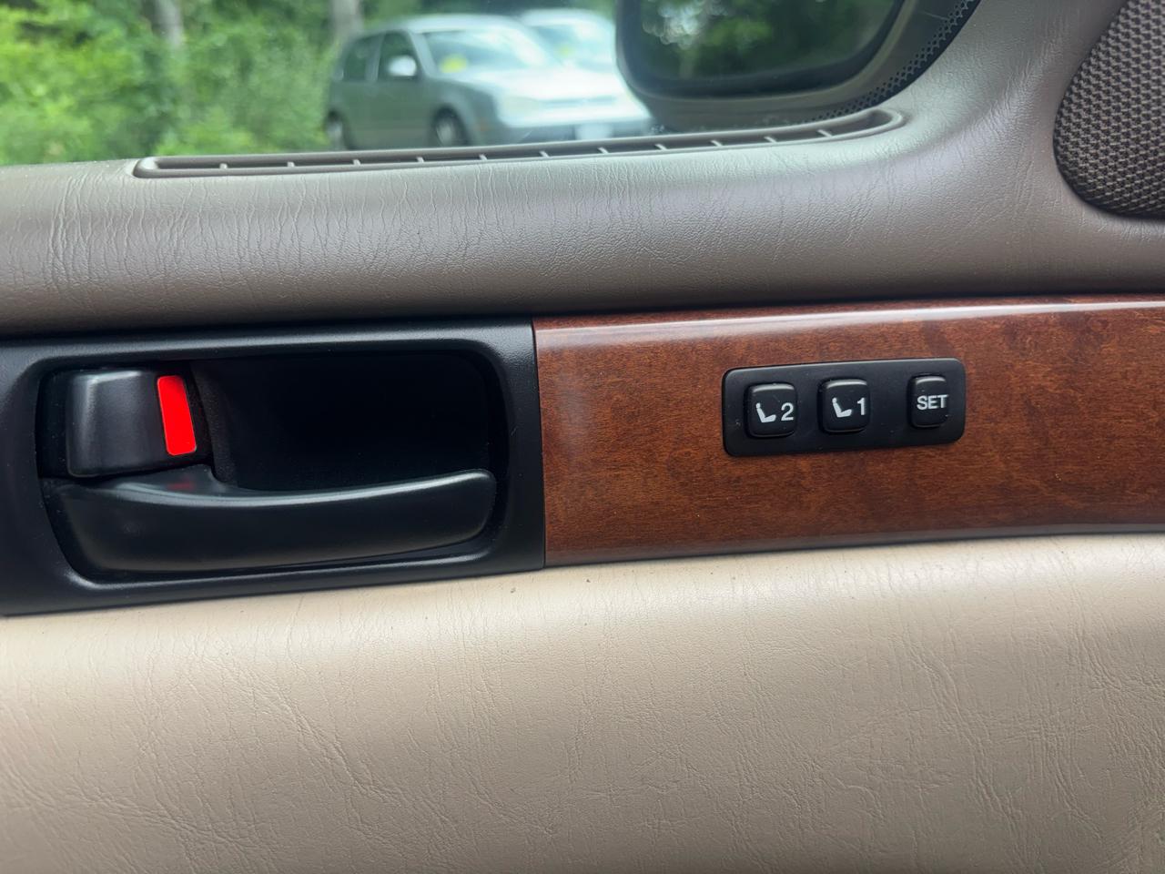 Lexus SC 300 Luxury Sport Cpe 2dr Cpe Auto 1999