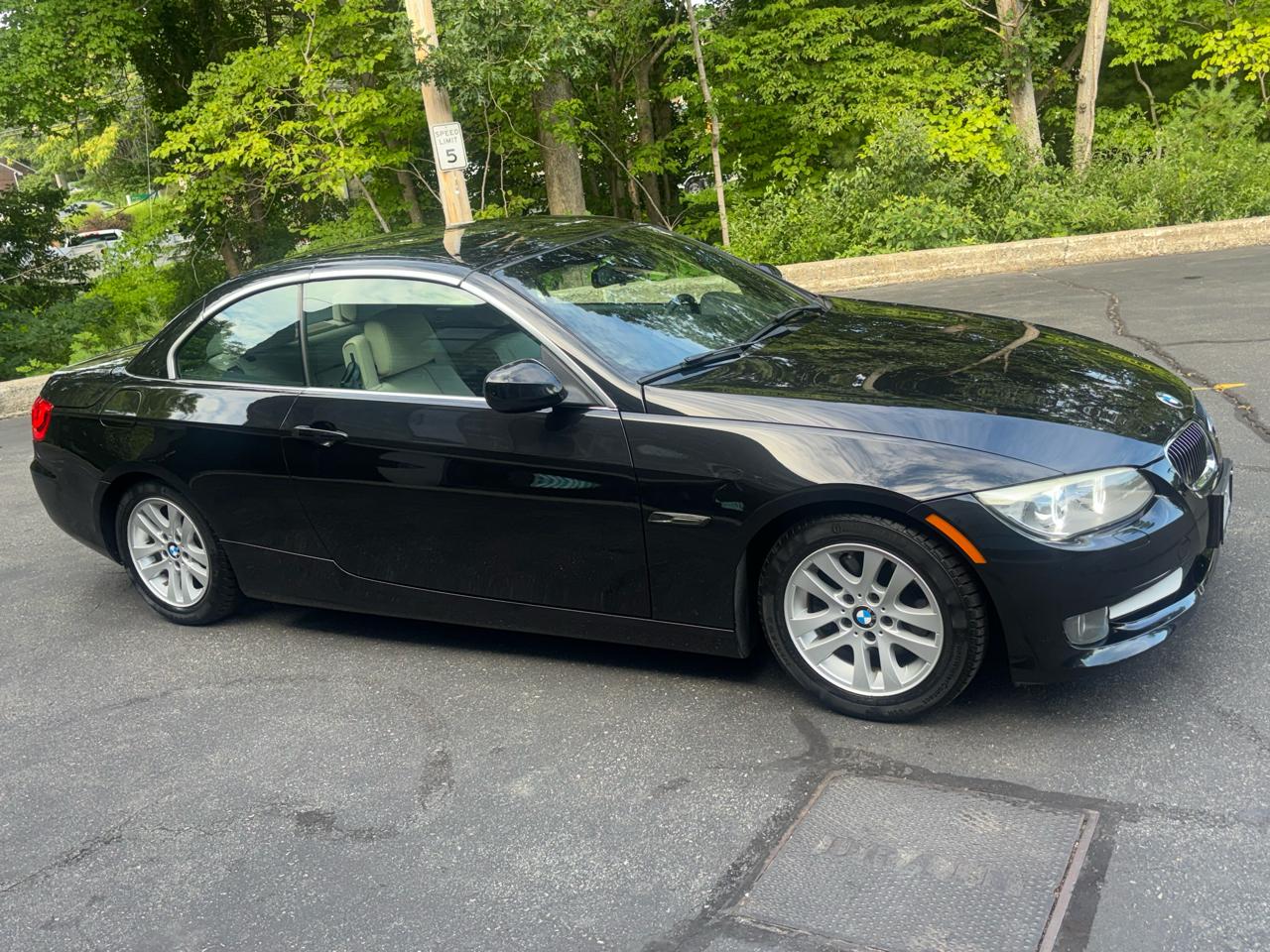 BMW 3-Series 328i Convertible - SULEV 2011