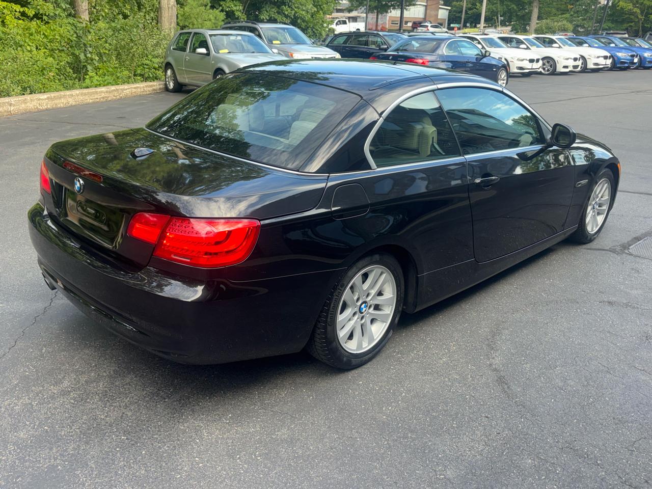 BMW 3-Series 328i Convertible - SULEV 2011
