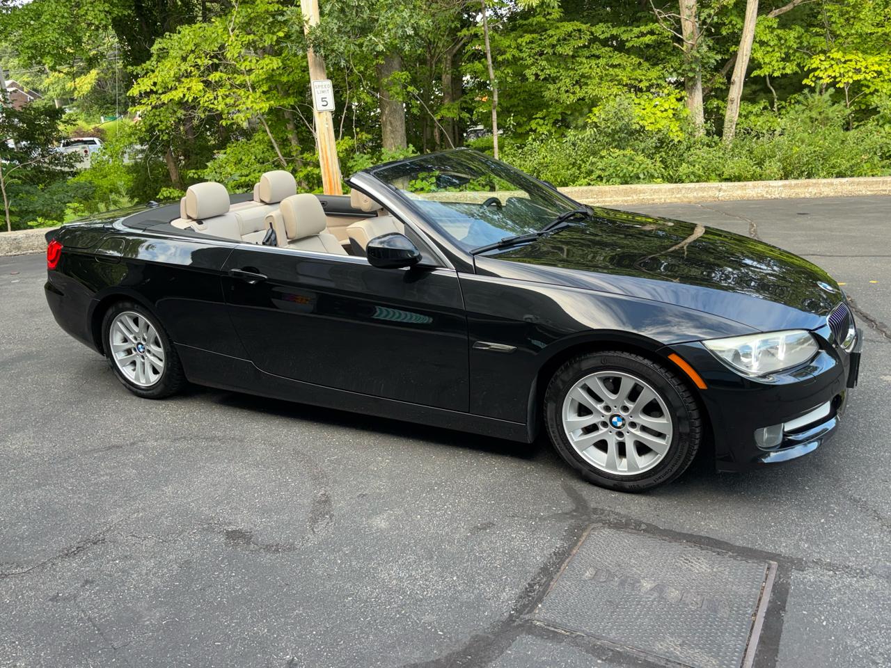 BMW 3-Series 328i Convertible - SULEV 2011