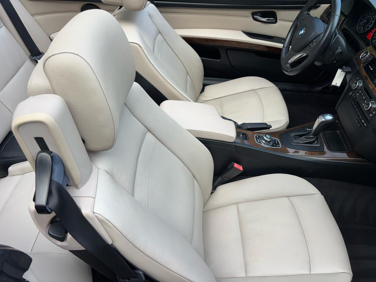 BMW 3-Series 328i Convertible - SULEV 2011