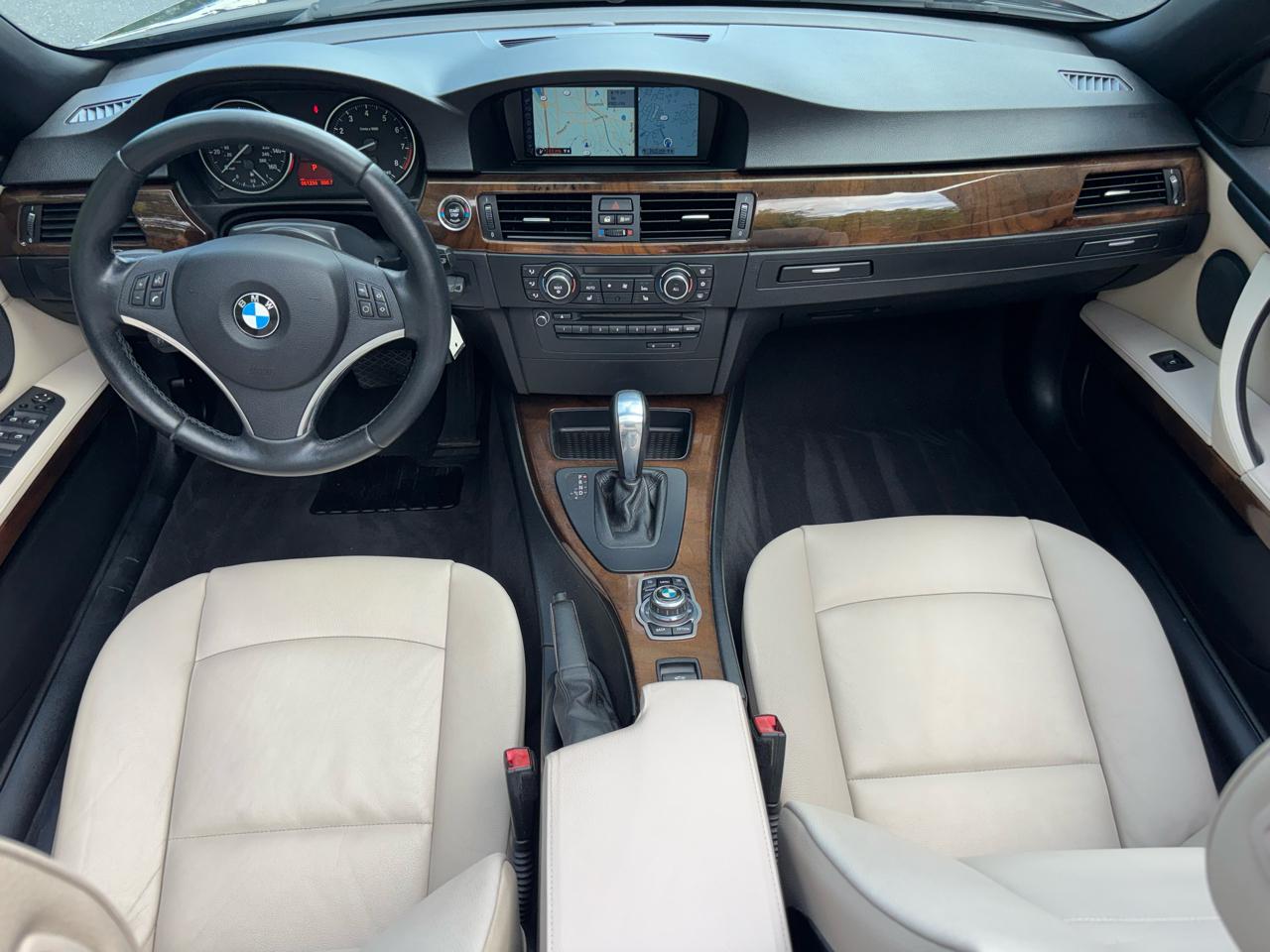 BMW 3-Series 328i Convertible - SULEV 2011
