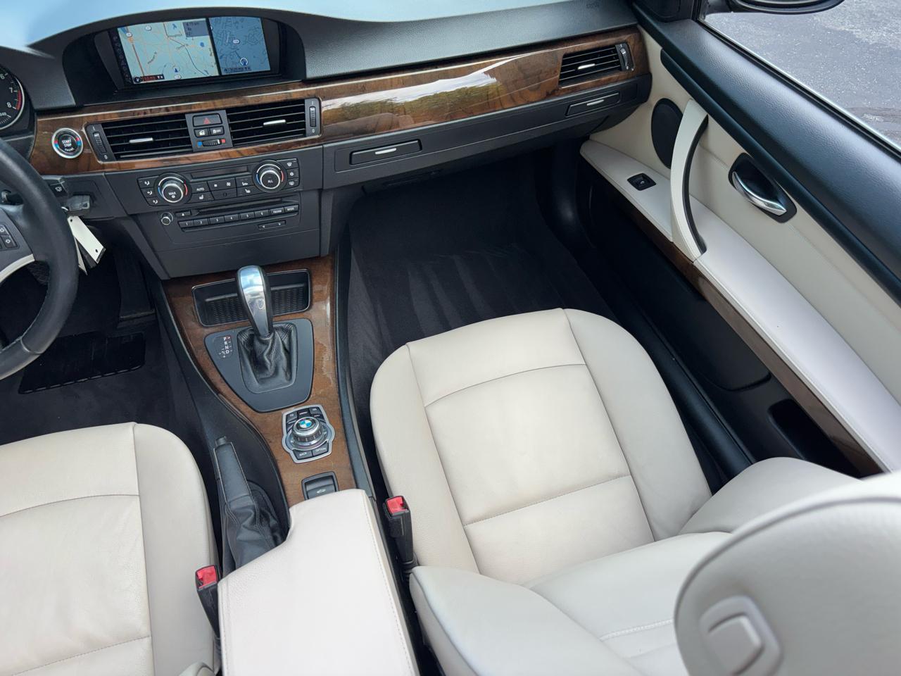 BMW 3-Series 328i Convertible - SULEV 2011
