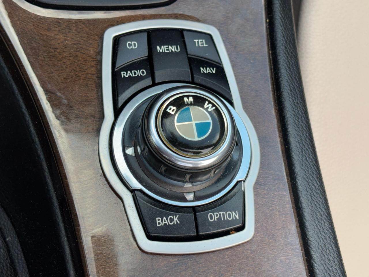 BMW 3-Series 328i Convertible - SULEV 2011