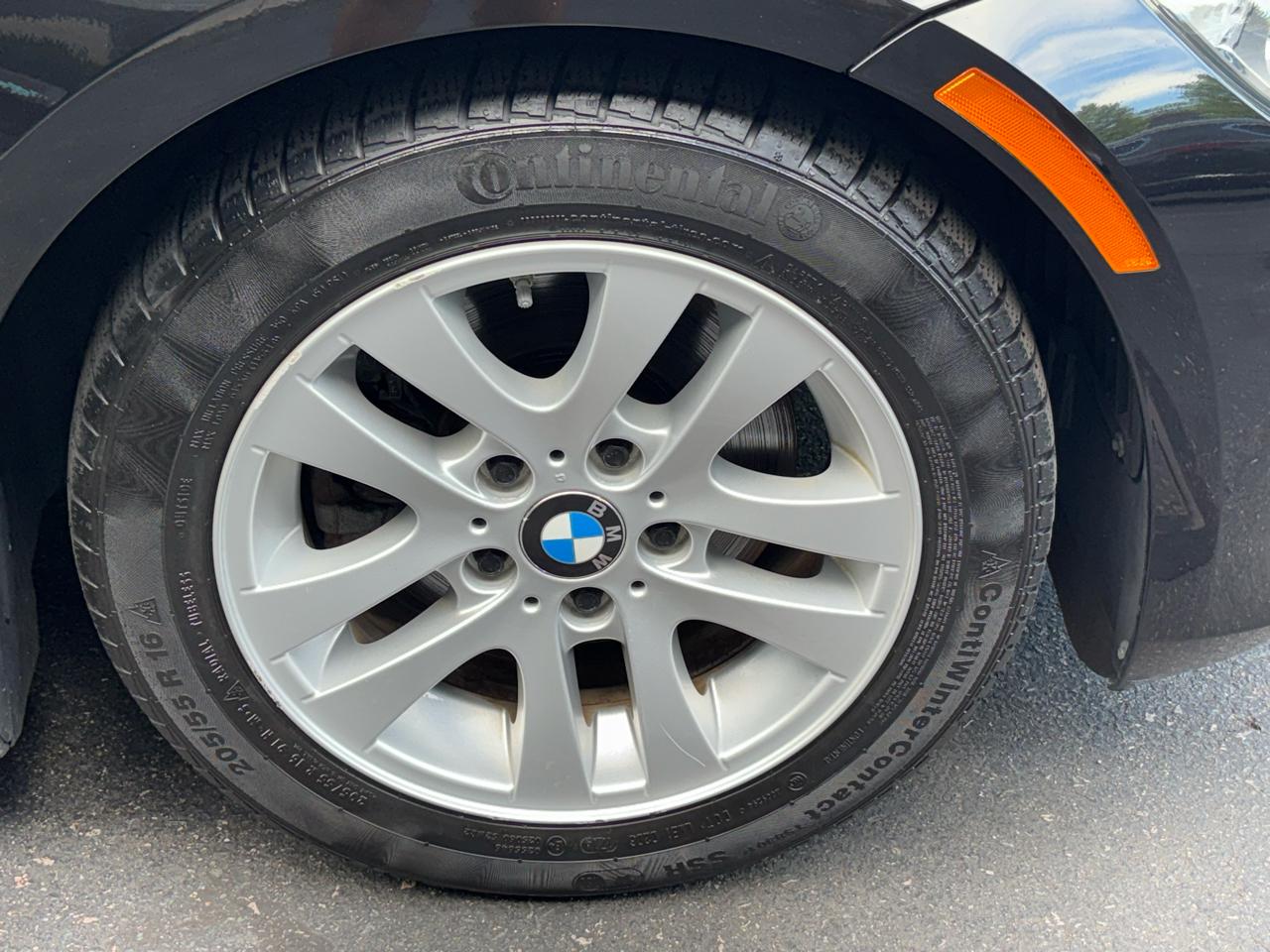 BMW 3-Series 328i Convertible - SULEV 2011