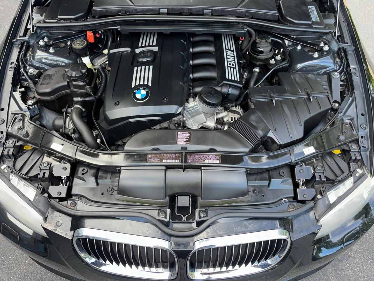 BMW 3-Series 328i Convertible - SULEV 2011