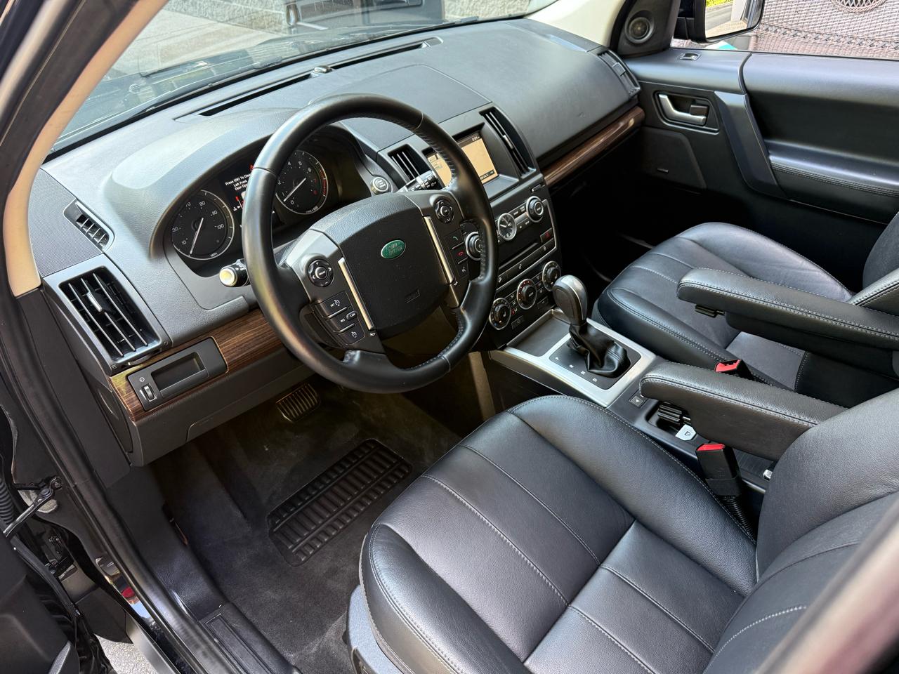 Land Rover LR2 HSE 2015