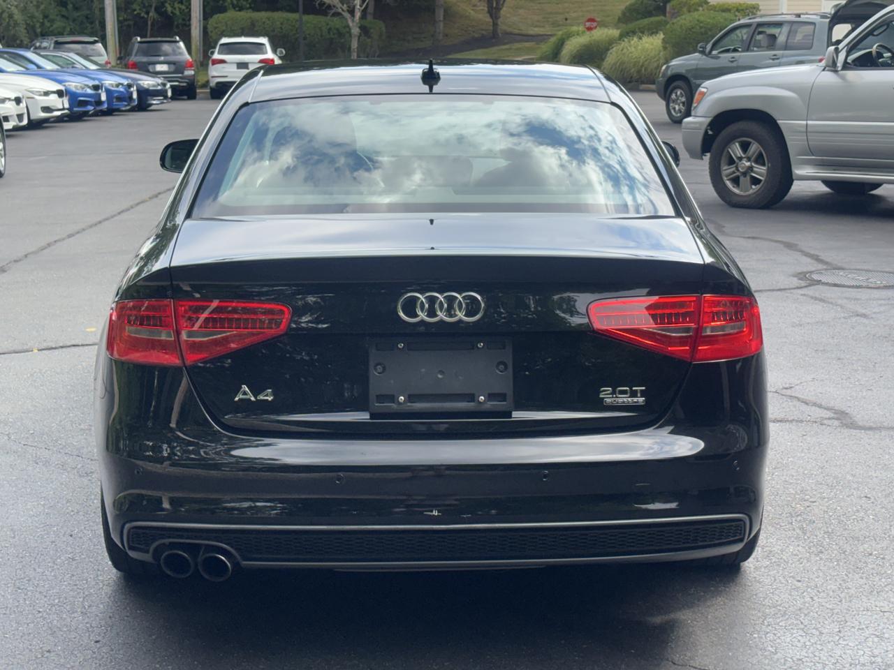 Audi A4 2.0T Premium Sedan quattro Manual 2015