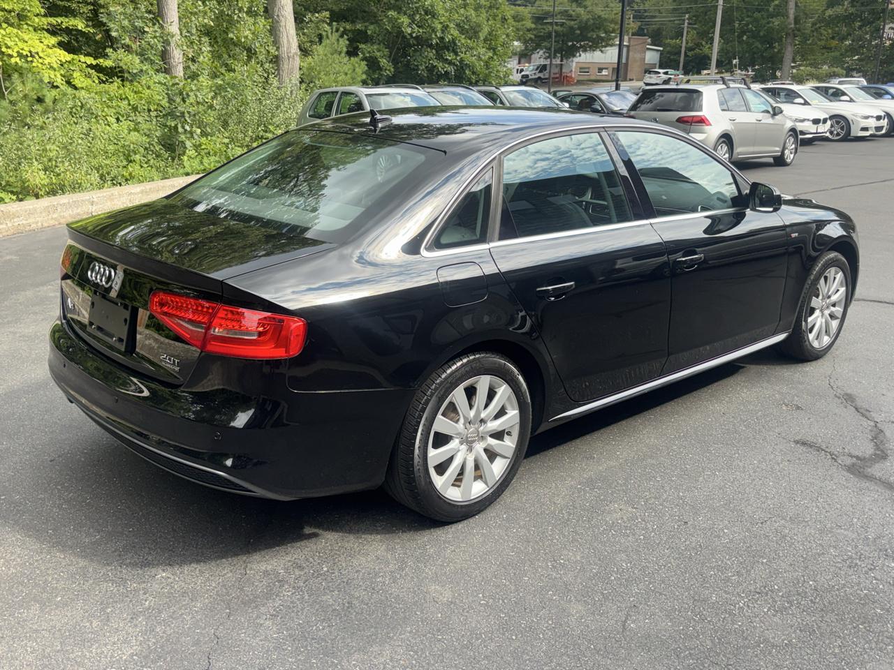 Audi A4 2.0T Premium Sedan quattro Manual 2015