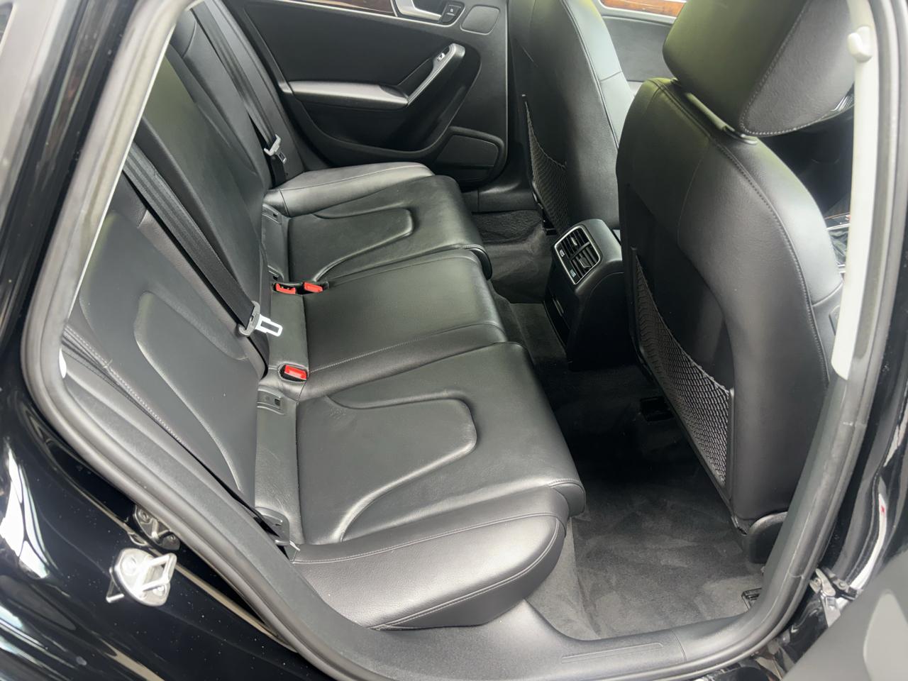 Audi A4 2.0T Premium Sedan quattro Manual 2015