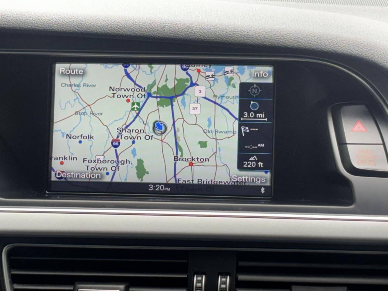Audi A4 2.0T Premium Sedan quattro Manual 2015