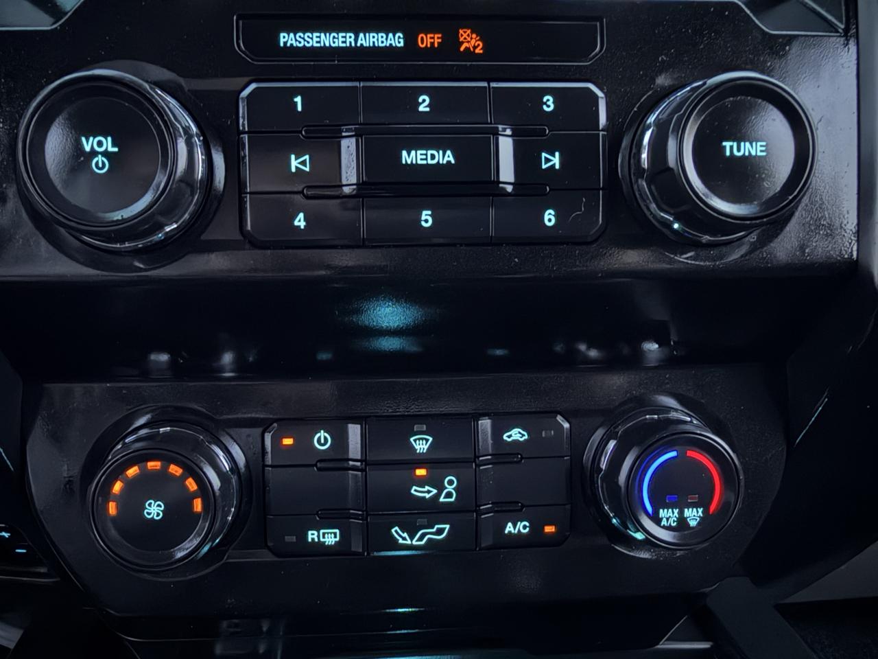Ford F-150  2019