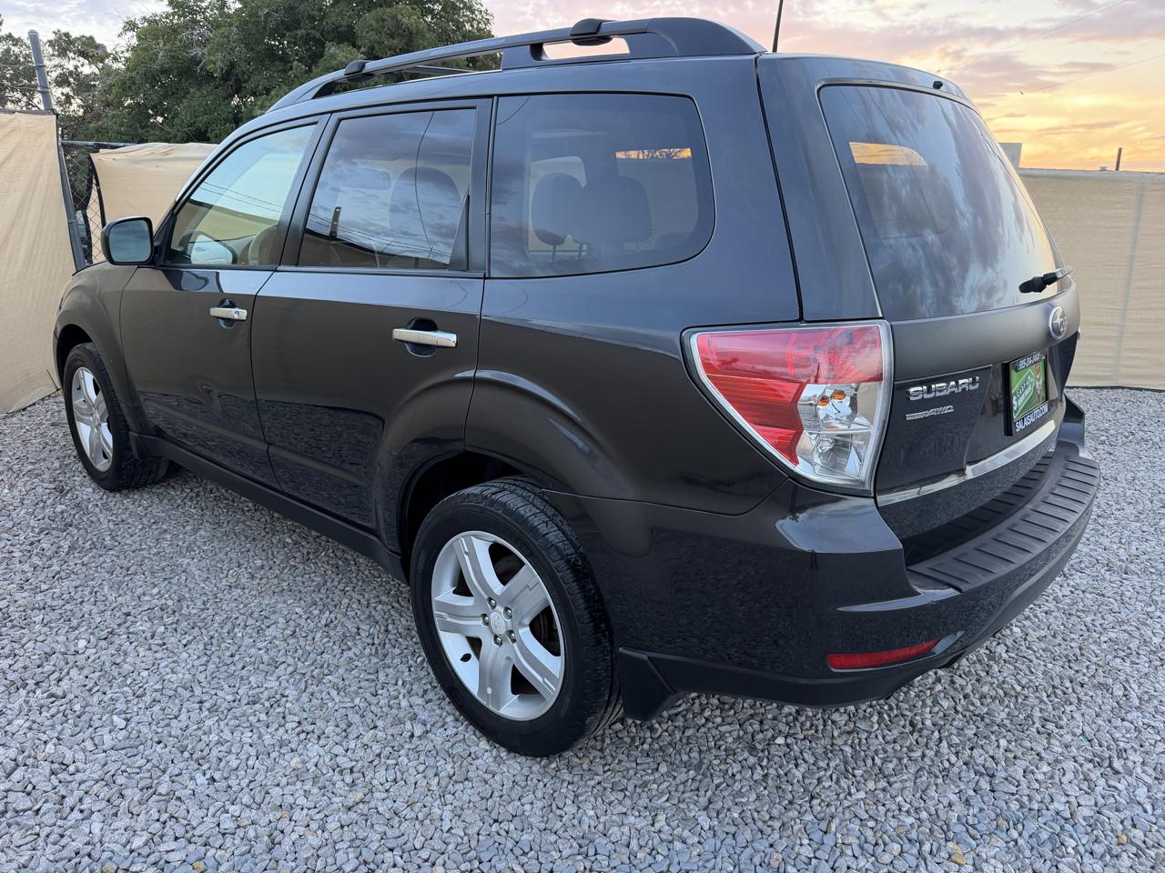 Subaru Forester 2.5X Premium 2010