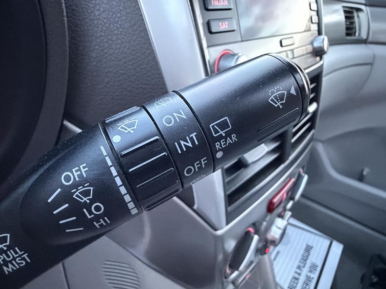 Subaru Forester 2.5X Premium 2010