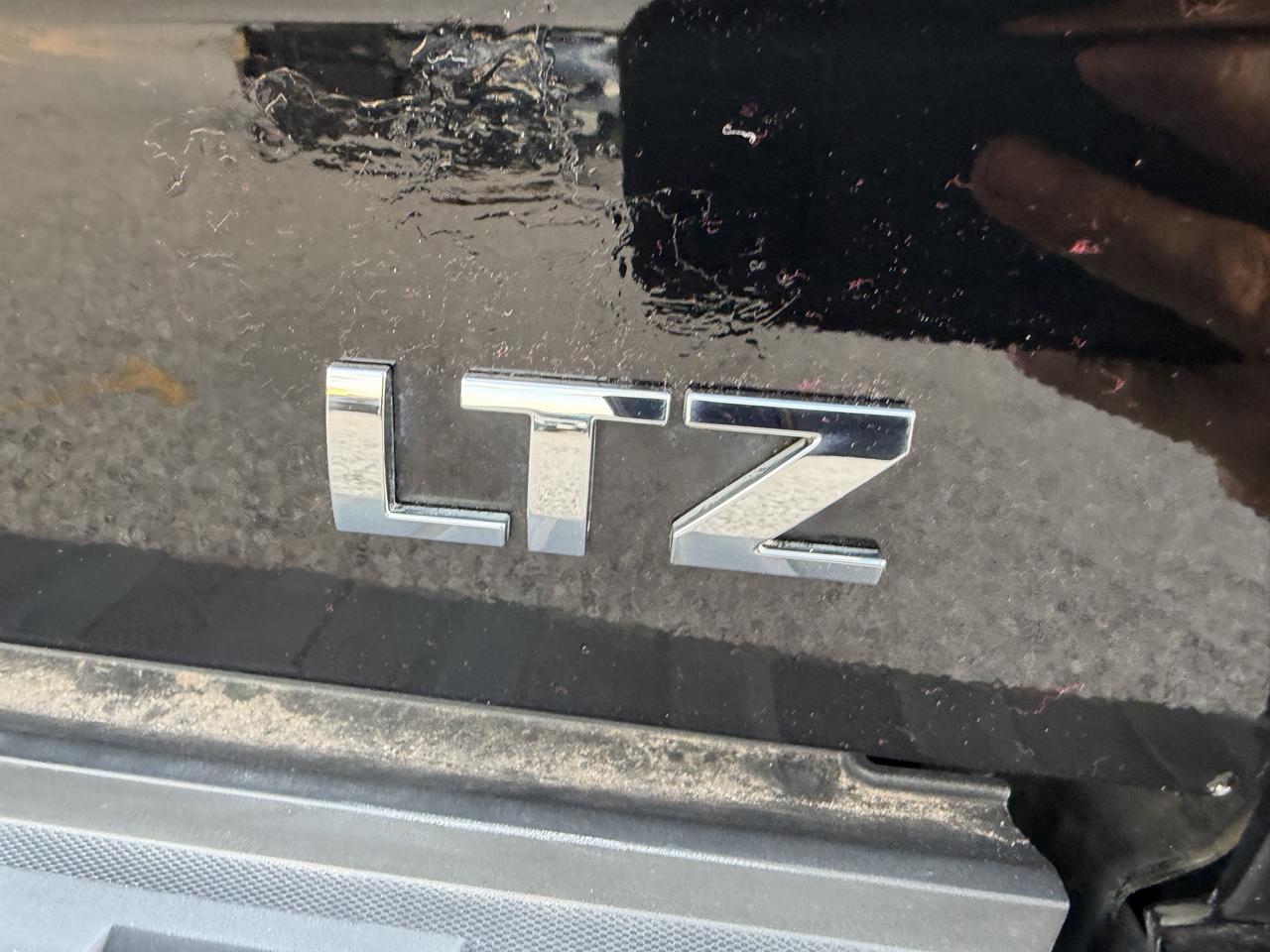 Chevrolet Silverado 1500 2LZ Crew Cab Long Box 4WD 2014