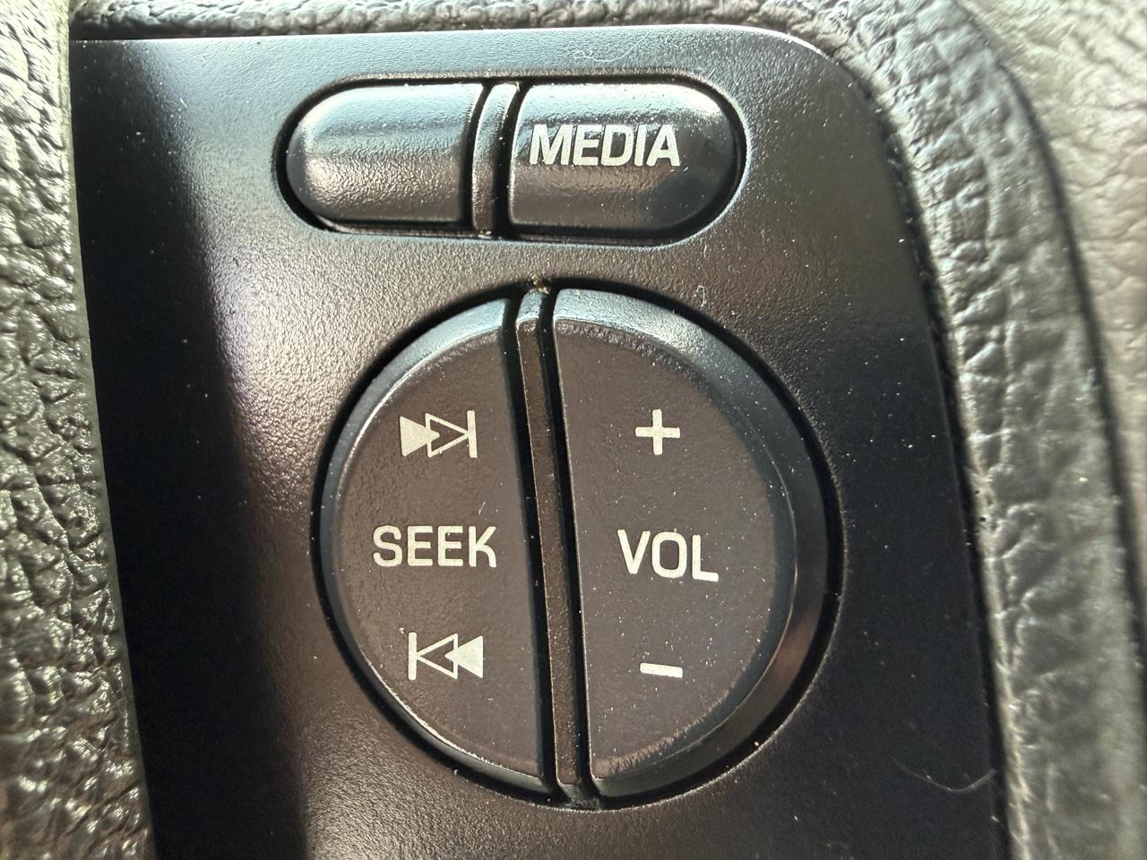 Ford Explorer Sport Trac XLT 4.0L 4WD 2010