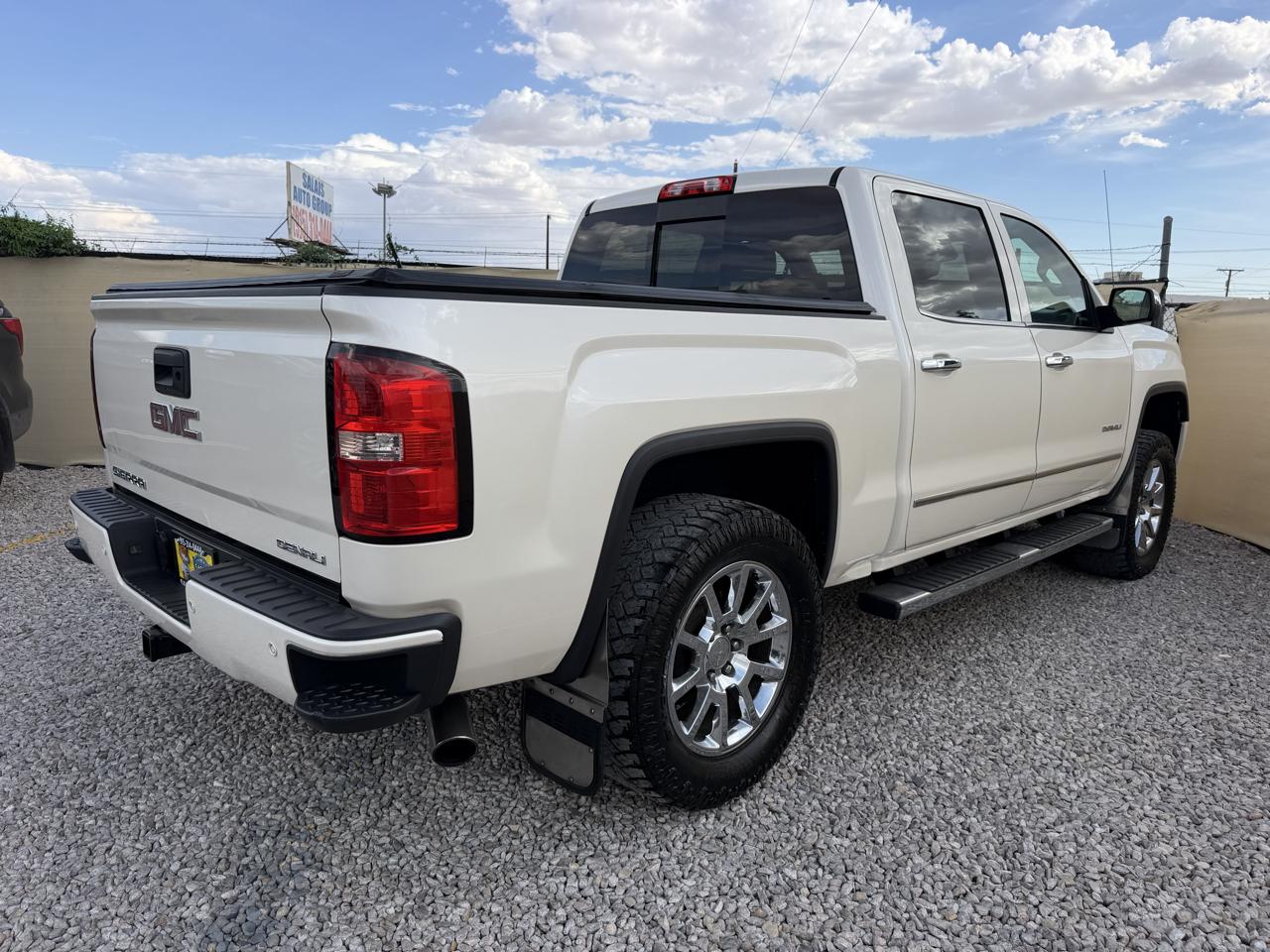 GMC Sierra 1500 Denali Crew Cab 4WD 2014
